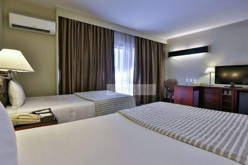 Imagem 7 de 30 de Flat À Venda No Itaim - No Pool - Fl5126