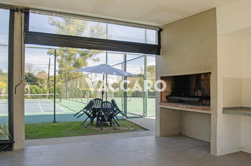 Casa 4 Dormitorios Con Piscina En Barrio Cerrado