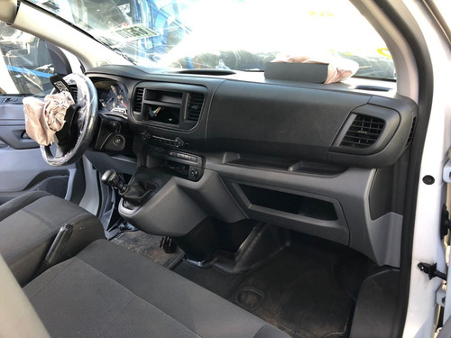 Citroen Jumpy 2021 1.6 Turbo 23.000km - Solicite Peças Rs Au