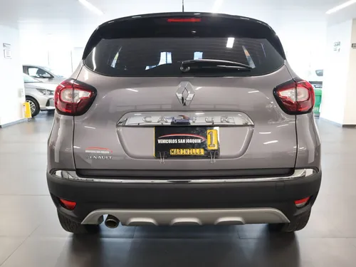 Renault Captur 2.0 Intens Automática