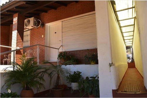 Imagen 6 de 25 de Casa De 3 Dormitorios En Venta En Posadas