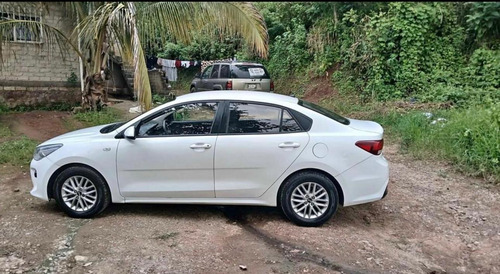 Kia Rio 1.6 Lx Sedan At