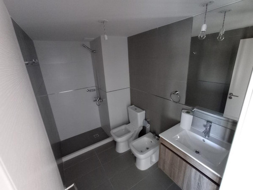 Imagen 10 de 16 de 1 Dormitorio, Gge , Nuevo, Piscina, Gimnasio, Barbacoa, Renta !!