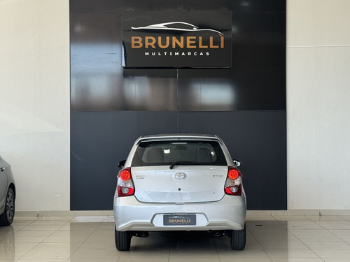 Toyota Etios ETIOS X 1.3 Flex 16V 5p Aut.
