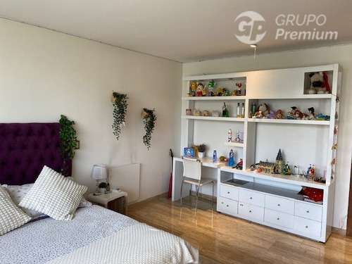 Casa En Venta De 6 Dorm. 7 Baños Piscina En Padre Hurtado