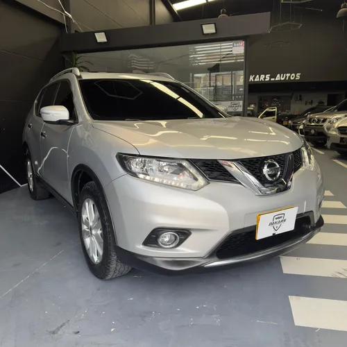 Nissan X-Trail 2.5 Advance