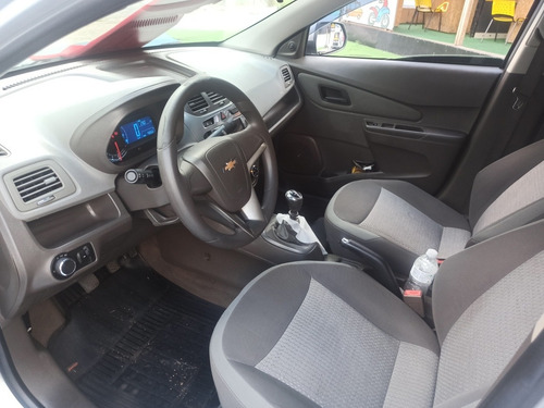 Imagem 8 de 9 de Chevrolet Cobalt 2014 1.4 Lt 4p