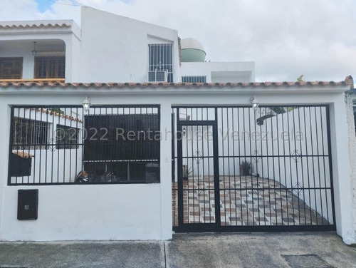 Juan Carlos González. Renta House Carabobo Vende Casa Urb. La Esmeralda San Diego Mls #23-11035 Rah/jcg. 