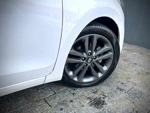 Hyundai I30 1.8 MPI 16V GASOLINA 4P AUTOMATICO