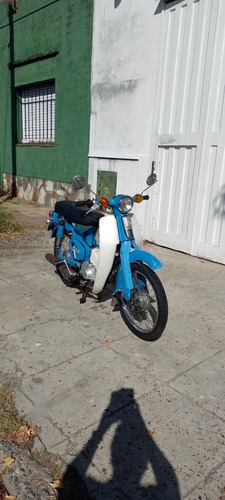 Imagen 3 de 9 de Honda C 90