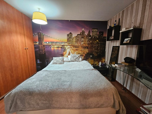 Departamento En Calle Luis Matte Larrain.las Condes