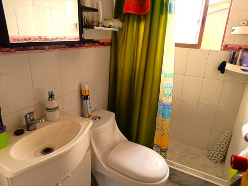 Se Vende Casa 3d 1b Y 2 Est, San Bernardo