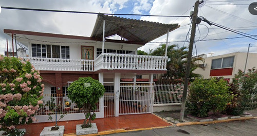 Estrena Esta Propiedad Ubicada En La Colonia Las Palmas, Veracruz. Kr