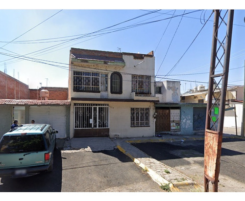 Gran Casa En Remate Bancario Ubicada En Andrómeda , Valle Del Sol, Irapuato, Gto. Sk04