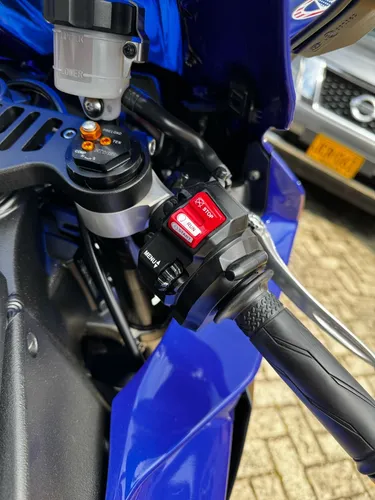 Yamaha Yzf R1 2022 Mt