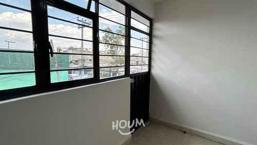 Departamento En Jardines De Guadalupe, Nezahualcóyotl Con 5 Recámaras, 140 M², Id: 150397