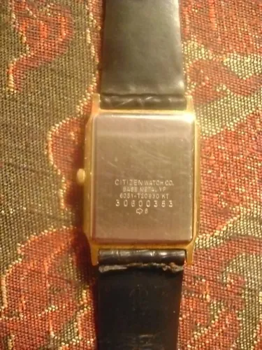Reloj citizen mujer malla de cuero sale