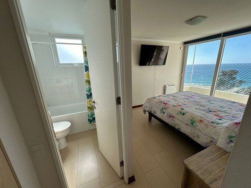 Tu Paraíso En La Playa: Departamento En Condominio...