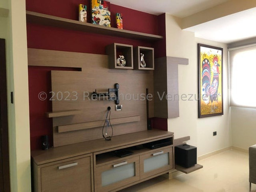 Amp, Mls #24-6095 Vende Apartamento En Zona Este