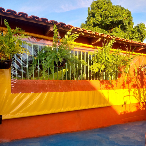 Toldo Retrátil Completo Com Tubos - Sob Medida 3,10 X 2,50 Cor Amarelo Com Visor