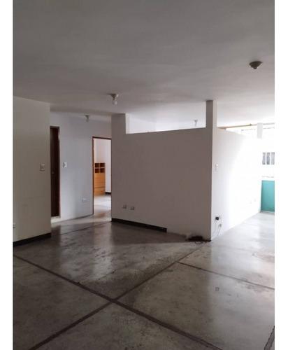 Vendo Apto 100m2 2h/2b/0p Altamira 6523