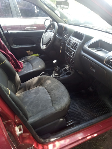 Renault Clio Mío 1.2