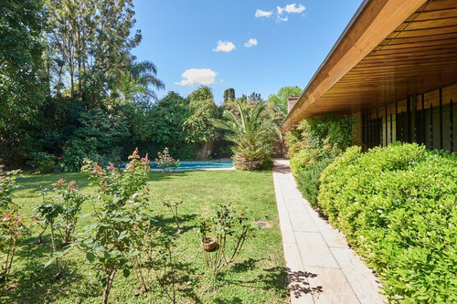 Imagen 17 de 28 de Casa A La Venta En Martínez Con Imponente Parque