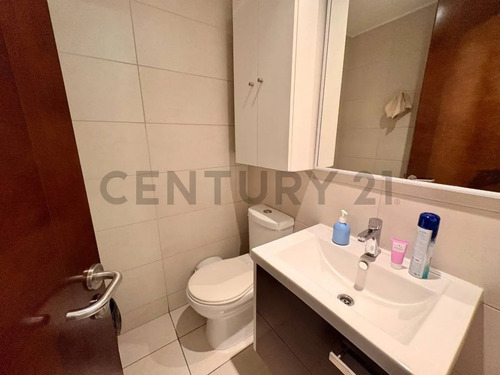 Oficina En Venta, Amoblada, Metro Los Dominicos, Las Condes