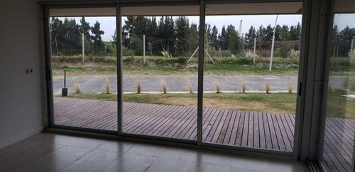 Imagen 12 de 24 de Departamento En Venta De 4 Ambientes En Castaños, Nordelta.