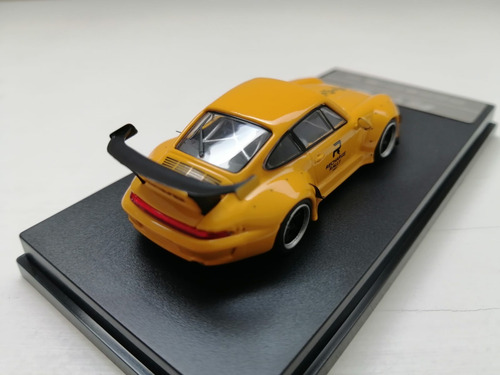 Model Wu Rwb Porsche 993 Escala 1:64 Amarillo (Usado)