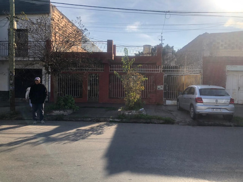 Casa En Venta En San Miguel De Tucumán