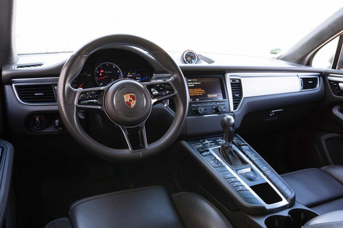 Imagen 6 de 10 de Porsche Macan Turbo