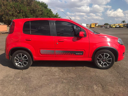 Fiat Uno 2013 1.4 Sporting Flex