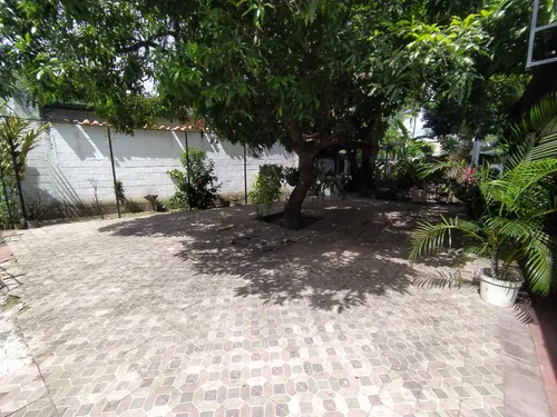 Quinta Barrio Sucre Para Acondicionar