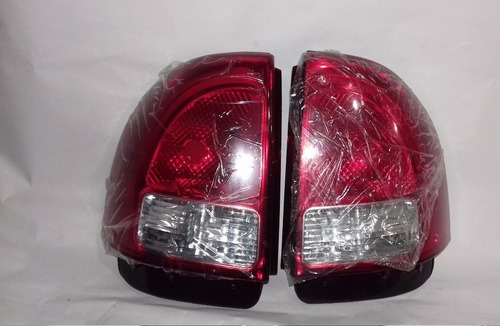 Stop Derecho/izquierdo Chevrolet Chevy C3 2009 Originales