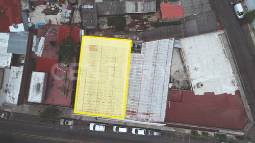 Local Comercial Con Oficinas En Jardines De La Corregidora, Colima