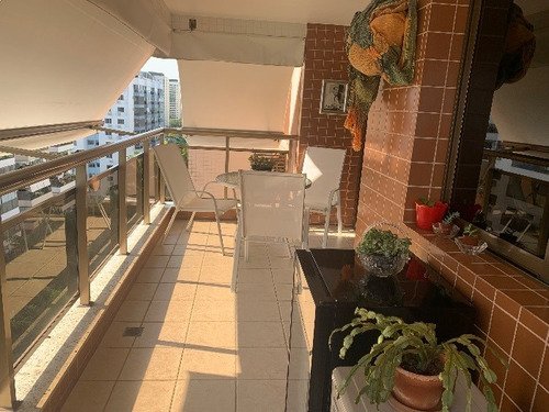 Imagem 2 de 13 de Apartamento À Venda Na Rua Mário Agostinelli, Jacarepaguá, Rio De Janeiro - Rj - Liv-14576