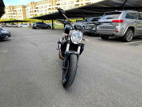 Ducati Monster 821 Dark