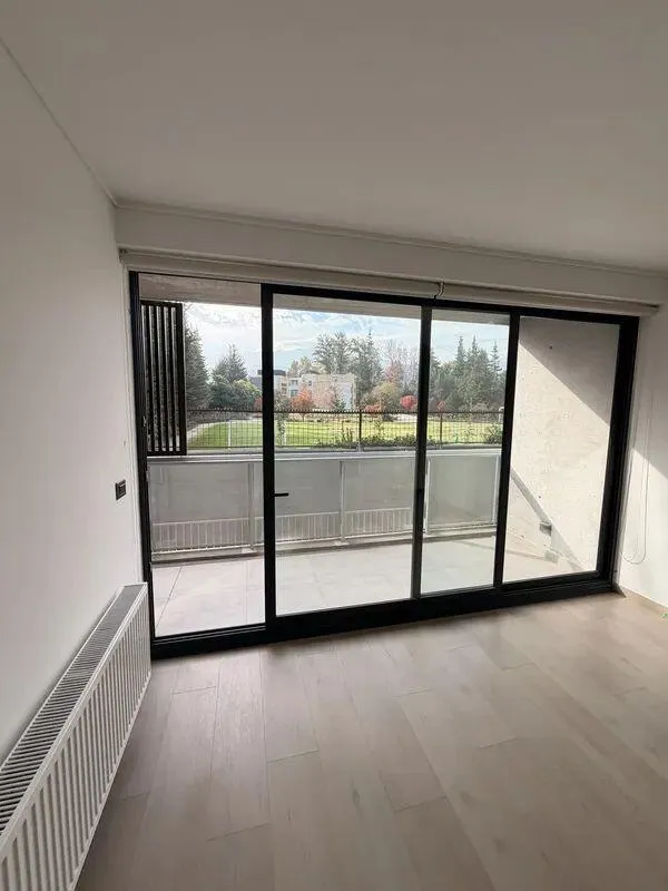 Imagen 1 de 17 de Arriendo Departamento 2hab 2ba Lo Barnechea