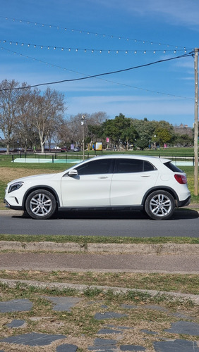 Mercedes-Benz Clase GLA 1.6 Gla250 At Sport B.efficiency