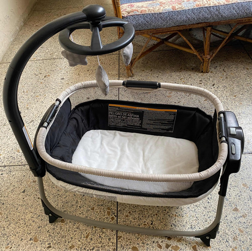 Cuna Portátil Para Bebé Hasta 5-6 Meses O 7 Kg Marca Graco.