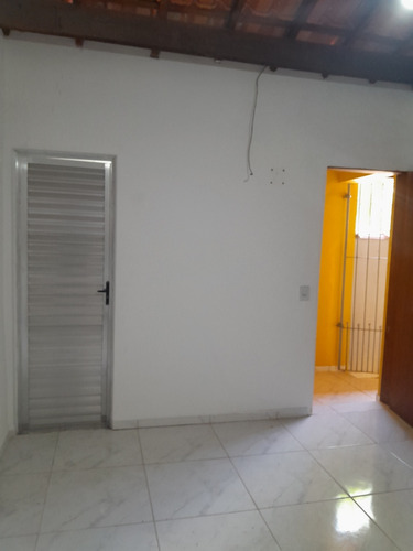 Casa Com Dois Quartos Mais Edicula Ilha Comprida Mobiliada