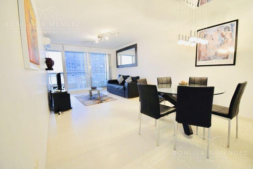 Seasons Tower, Frente Al Conrad Y A La Mansa, 2 Suites.
