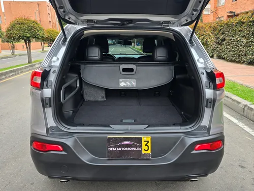 Jeep Cherokee Cherokee Longitud TP 3200cc CT TC 4X4 FE
