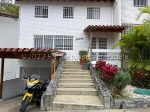 #24-22586  Espectacular Y Amplio Town House En Alto Prado 