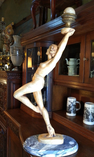 Antigua Figura Art Deco, Importante, 92 Cm. (Usado)