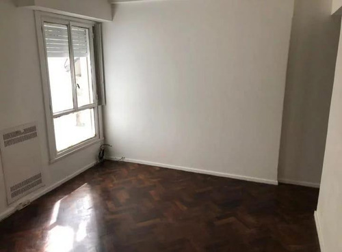Imagen 10 de 11 de Con Renta Departamento En Venta - Balvanera - 3 Ambientes