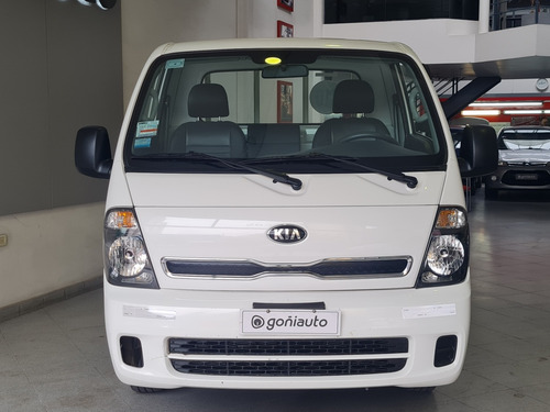 Imagen 3 de 15 de Kia K2500 2017 2.5 Caja