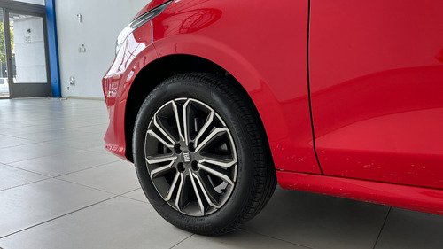 Fiat Cronos 1.8 16v Precision