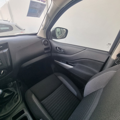 Imagen 11 de 19 de Renault Alaskan Confort 4x4 Mt | Usados Certificados |